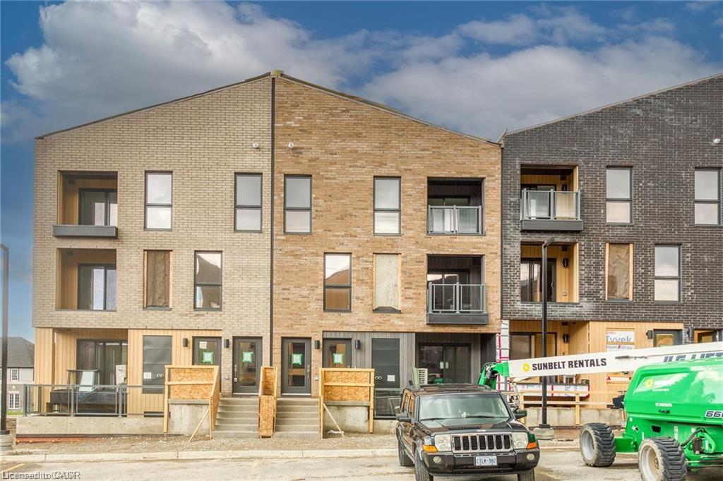 10-urbane-boulevard-kitchener-ontario-40794770