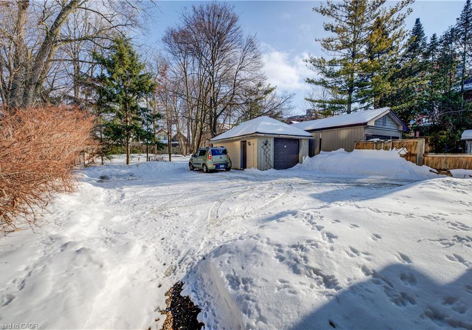 163-queen-street-kitchener-ontario-40794810