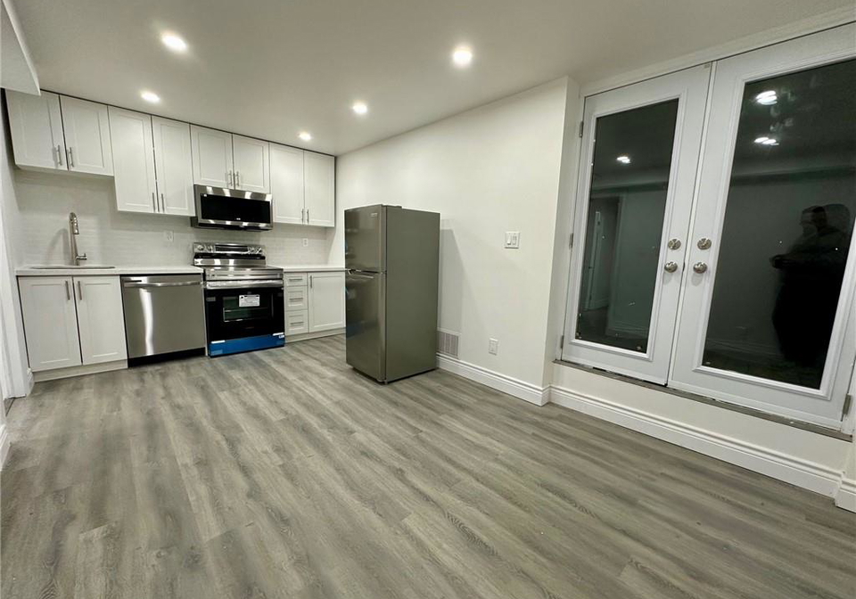 21-thames-way-mount-hope-ontario-40794817
