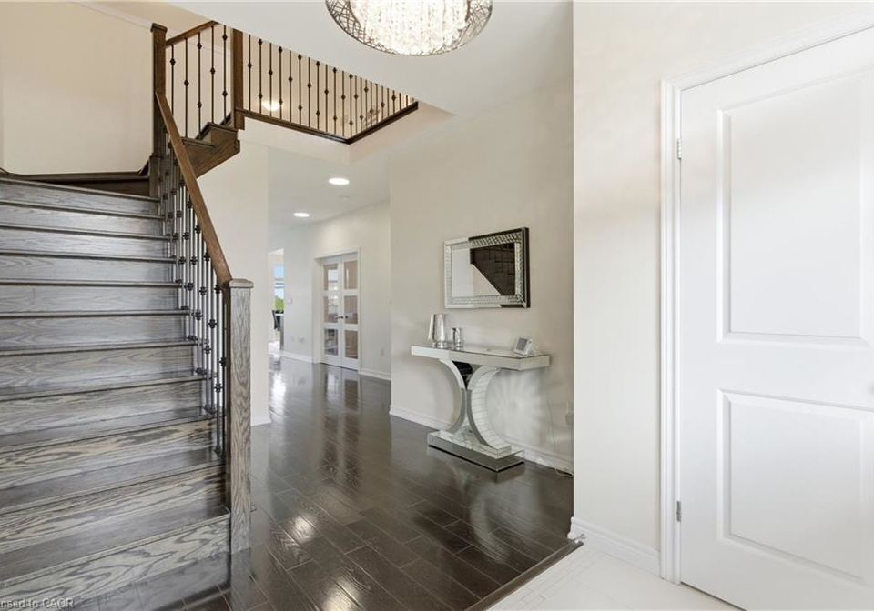 142-irwin-avenue-ancaster-ontario-40794885