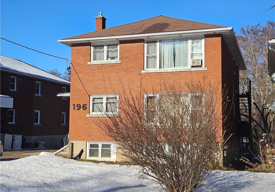 196-allen-street-e-waterloo-ontario-40794998