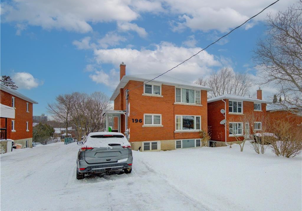 196-allen-street-e-waterloo-ontario-40794998