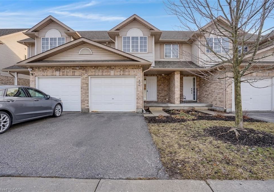 310-fallowfield-drive-kitchener-ontario-40795011