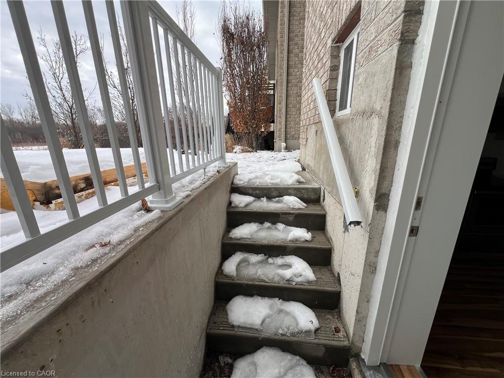 213-paige-place-kitchener-ontario-40795032