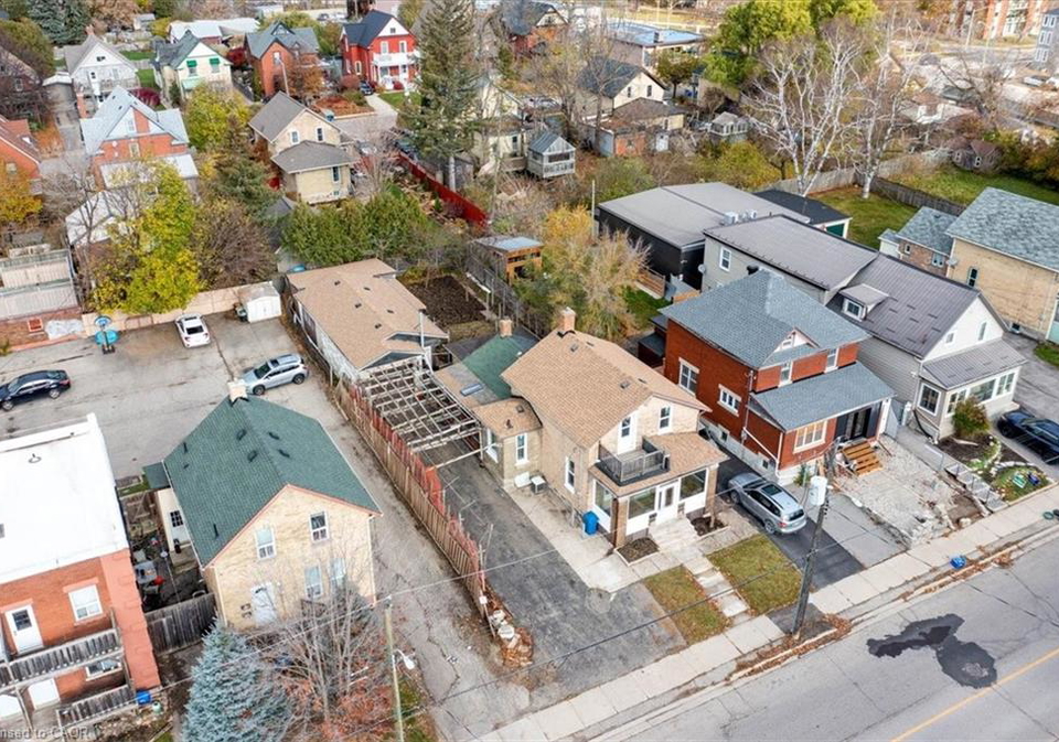 136-wellington-street-n-kitchener-ontario-40795044