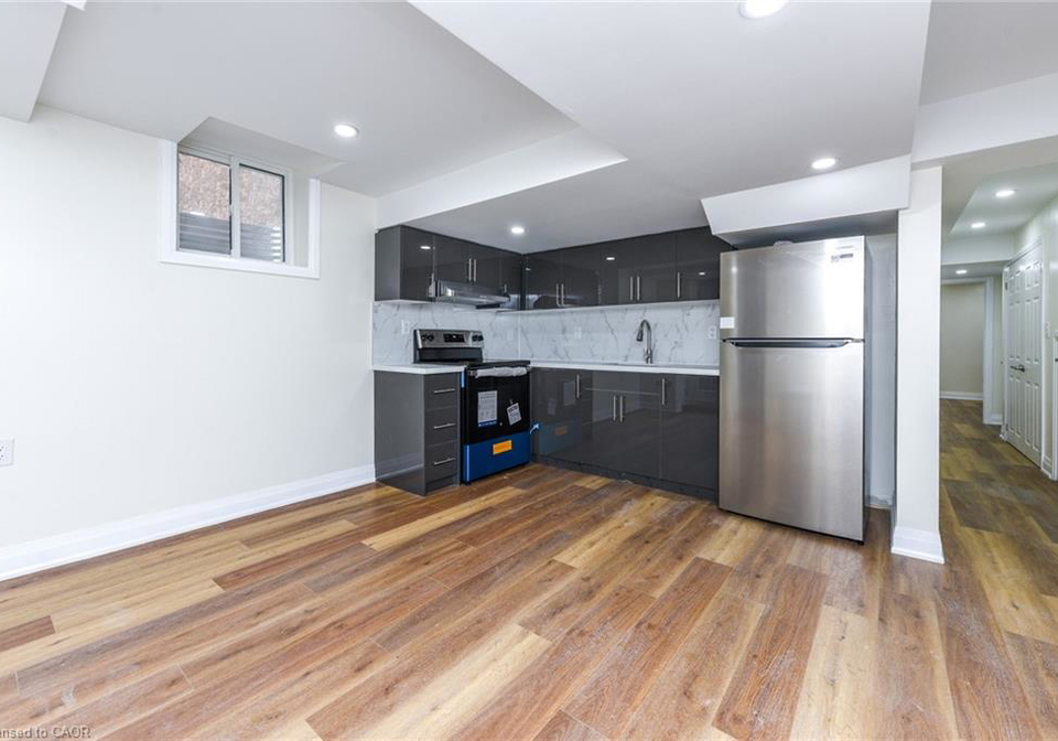 5744-philip-drive-peel-ontario-40795064