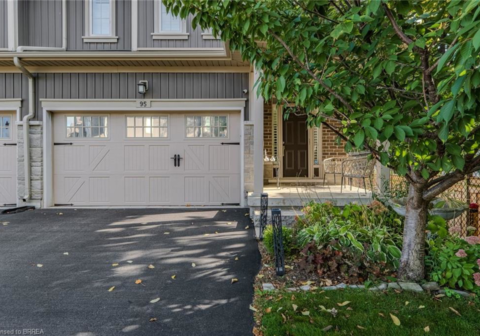 80-willow-street-paris-ontario-40795073