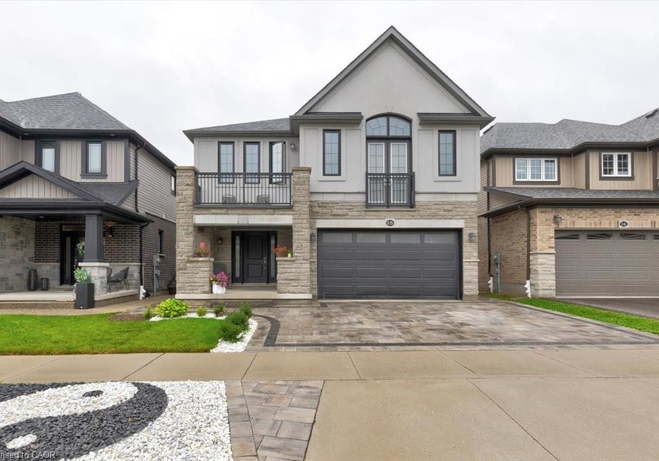 18-greyhawk-street-kitchener-ontario-40795126