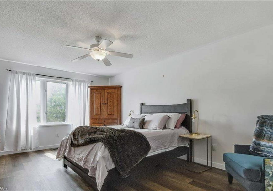 1035-victoria-road-guelph-ontario-40795142