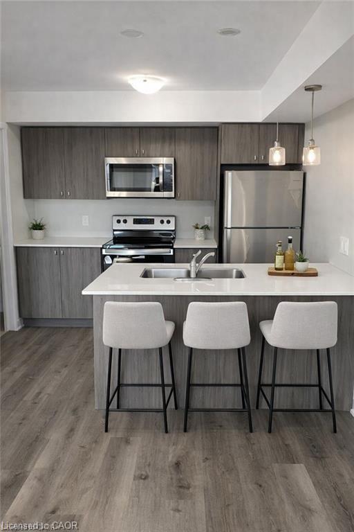 1331-countrystone-drive-kitchener-ontario-40795247