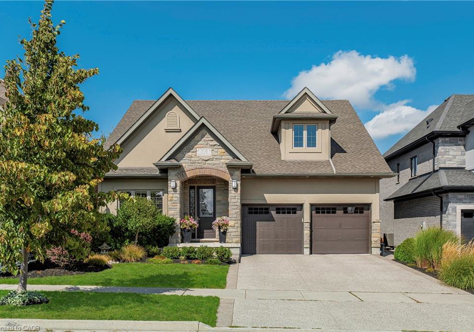 308-deerfoot-trail-waterloo-ontario-40795269