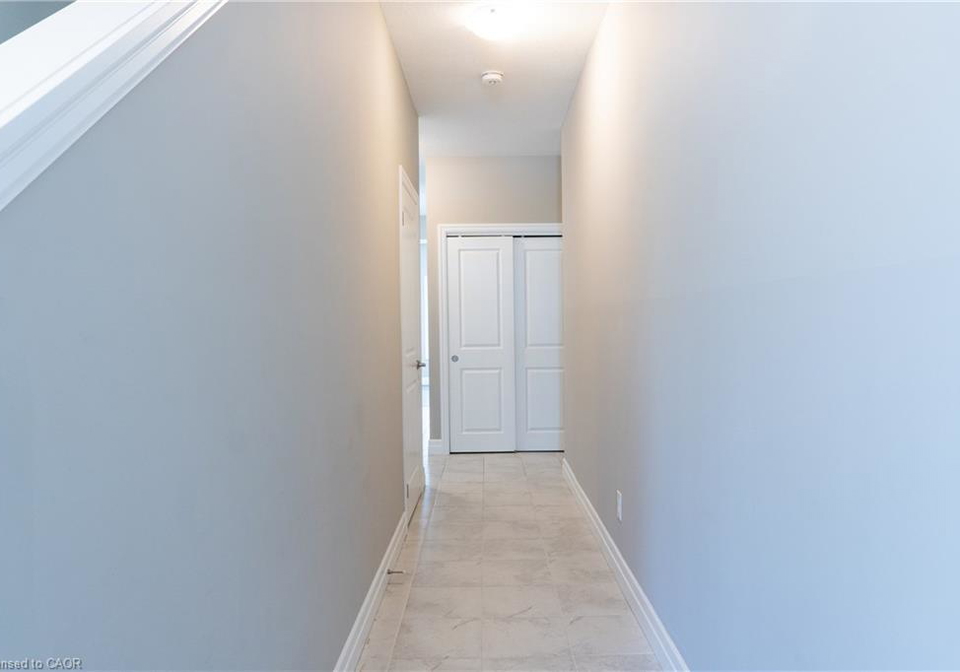 59-pondcliffe-drive-kitchener-ontario-40795296
