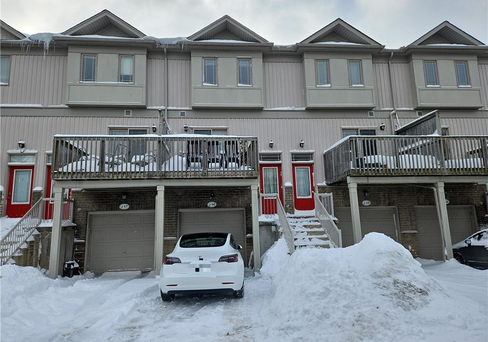 619-wild-ginger-avenue-waterloo-ontario-40795349