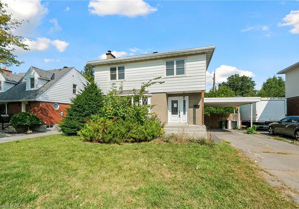 809-smyth-road-ottawa-ontario-40795383