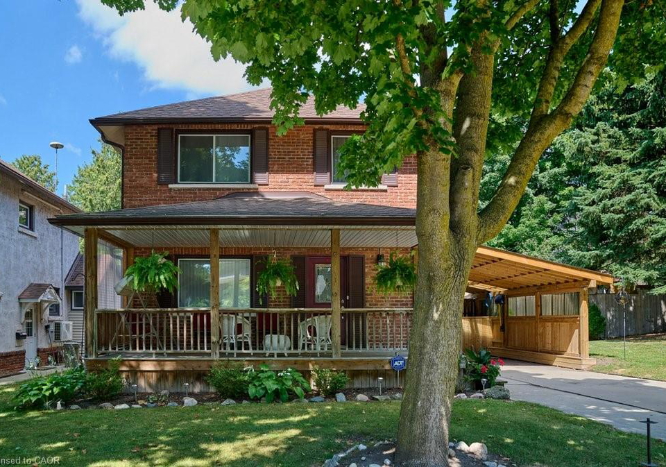 120-wood-street-kitchener-ontario-40795396
