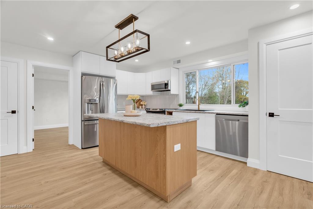 22-ash-street-kitchener-ontario-40795406