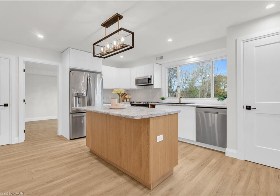 22-ash-street-kitchener-ontario-40795406