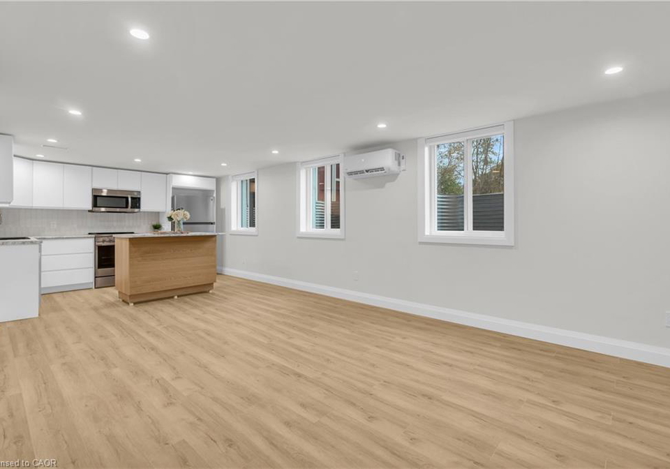 22-ash-street-kitchener-ontario-40795407