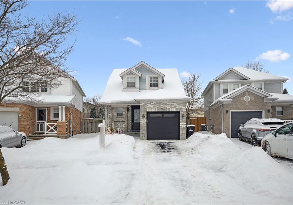 747-fairway-court-kitchener-ontario-40795417