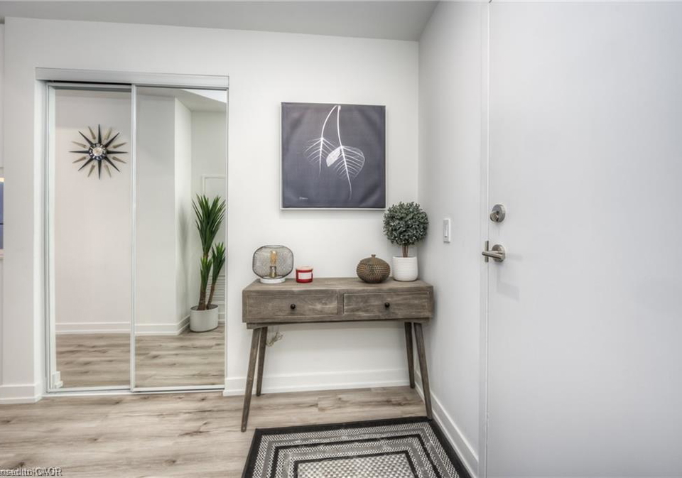251-northfield-drive-e-waterloo-ontario-40795467