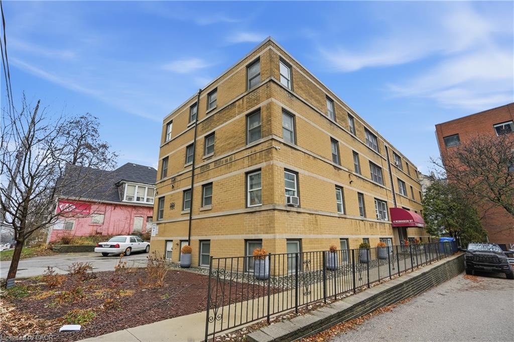 4-robinson-street-hamilton-ontario-40795517