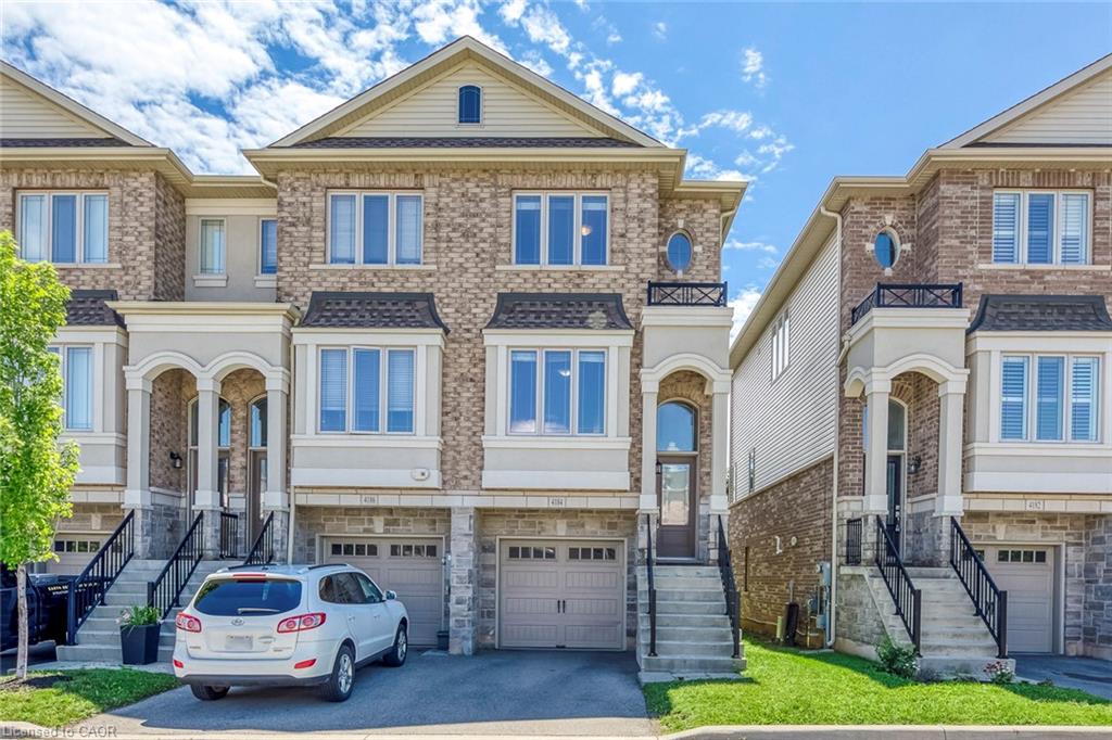 4184-galileo-common-burlington-ontario-40795602