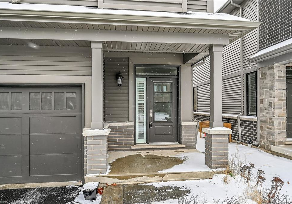 109-blackbird-way-hamilton-ontario-40795660