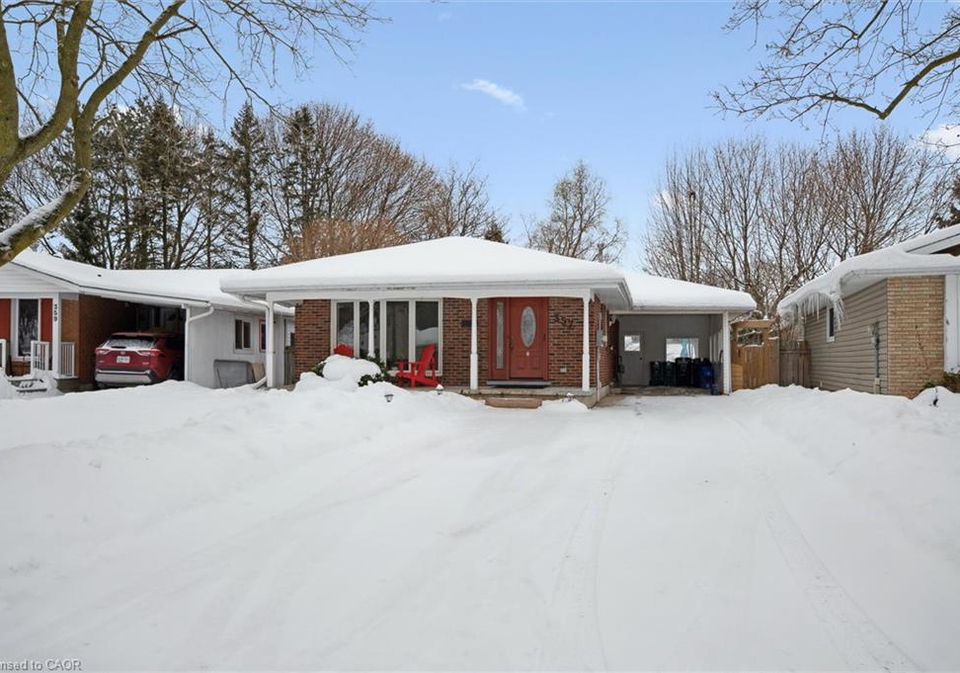 357-grangewood-drive-waterloo-ontario-40795758