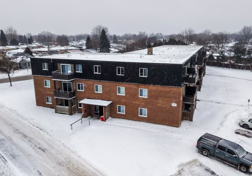 370-admiral-drive-london-ontario-40795759
