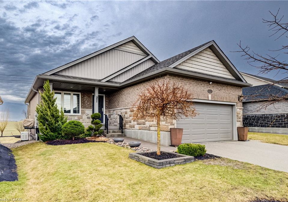 130-bridge-crescent-palmerston-ontario-40795771