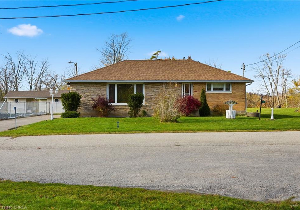 42-jerseyville-road-brantford-ontario-40795772