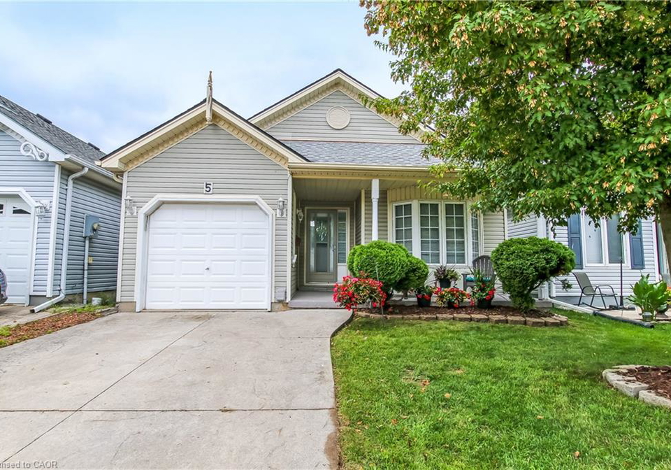 5-walsingham-drive-port-rowan-ontario-40795805