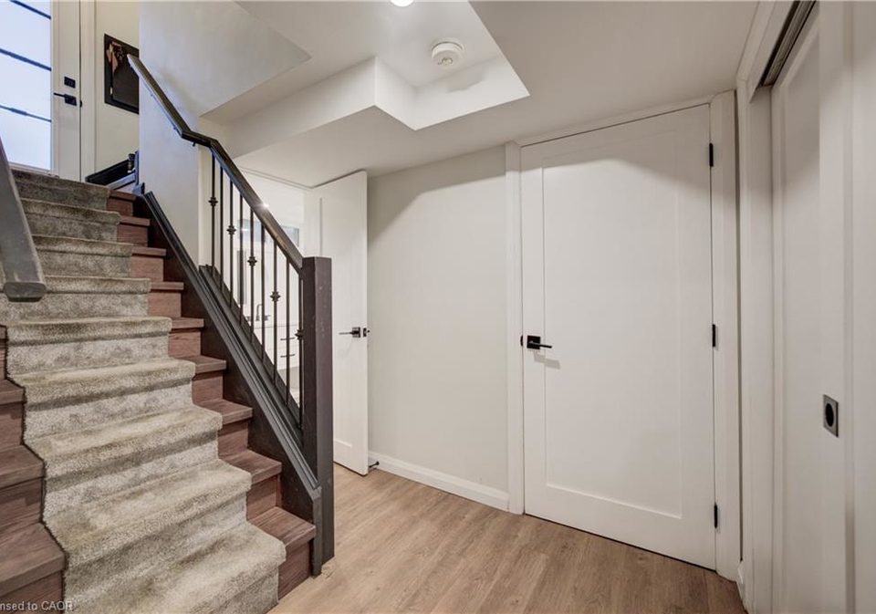 111-midland-drive-kitchener-ontario-40795821
