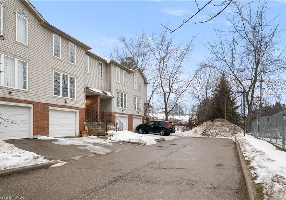 600-white-elm-boulevard-waterloo-ontario-40795828