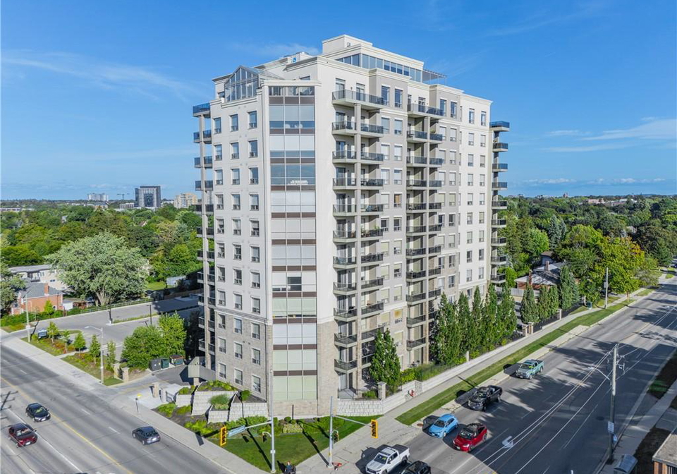 223-erb-street-w-waterloo-ontario-40795854