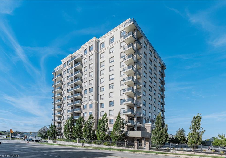 223-erb-street-w-waterloo-ontario-40795854