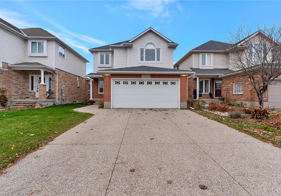 537-windjammer-way-waterloo-ontario-40795948