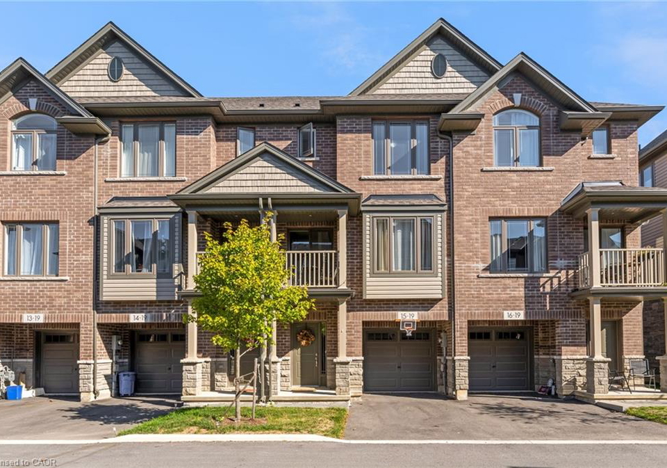 19-picardy-drive-stoney-creek-ontario-40795967