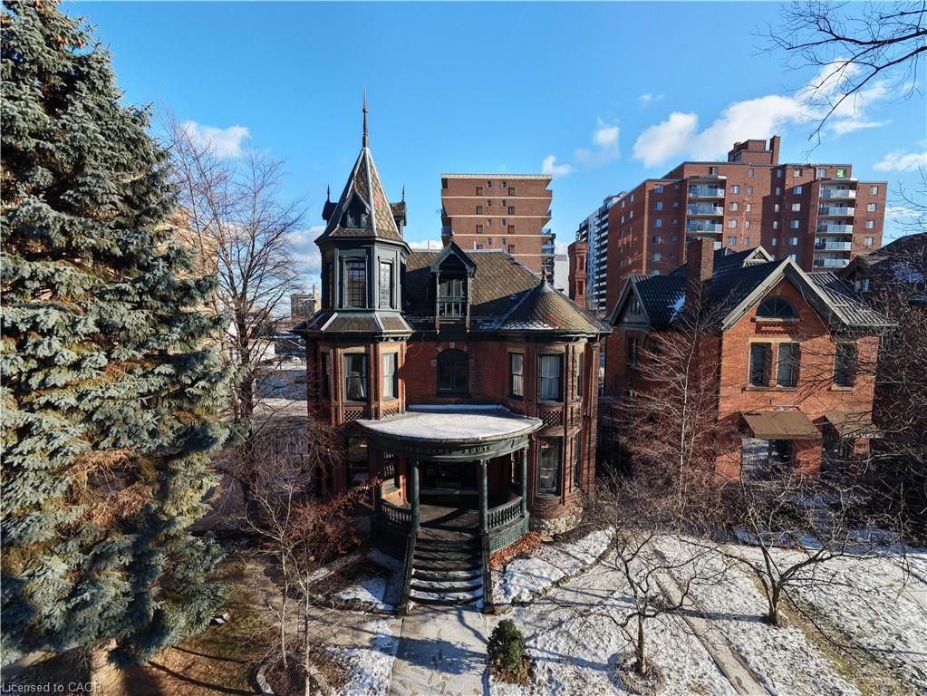 183-james-street-s-hamilton-ontario-40795989