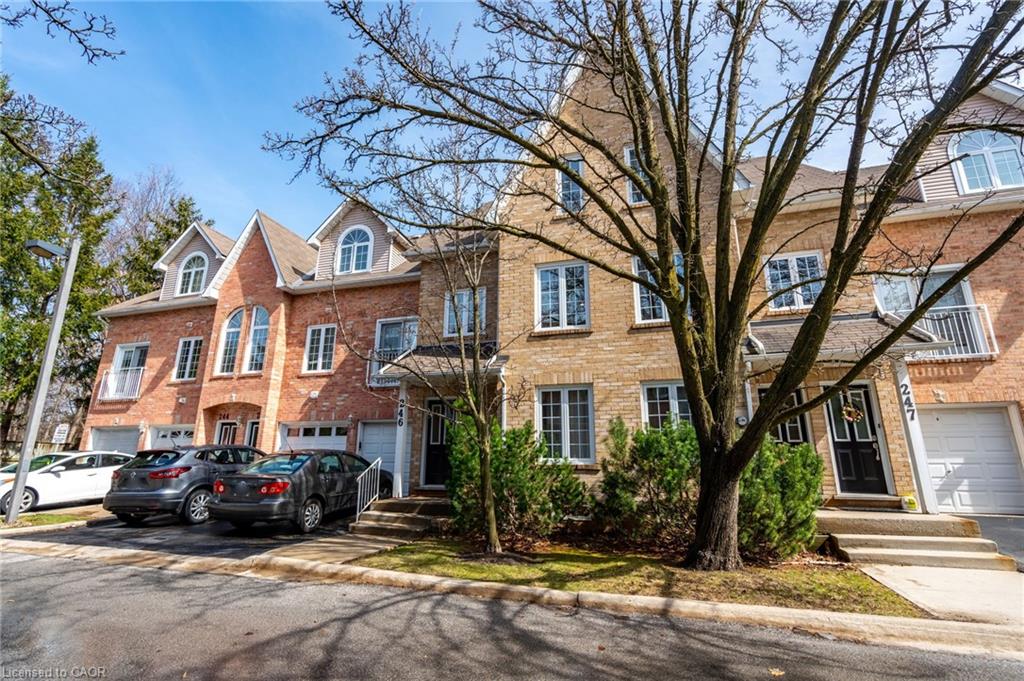 2075-walkers-line-burlington-ontario-40796062