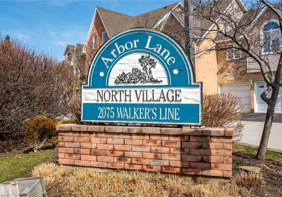 2075-walkers-line-burlington-ontario-40796062