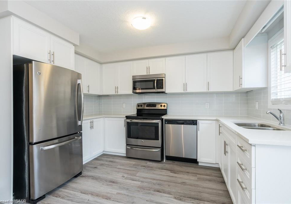 3200-singleton-avenue-london-ontario-40796238