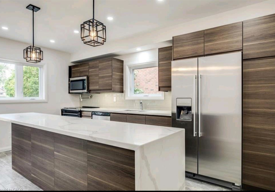 23-melbourne-street-hamilton-ontario-40796299