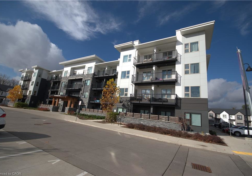 110-fergus-avenue-kitchener-ontario-40796329