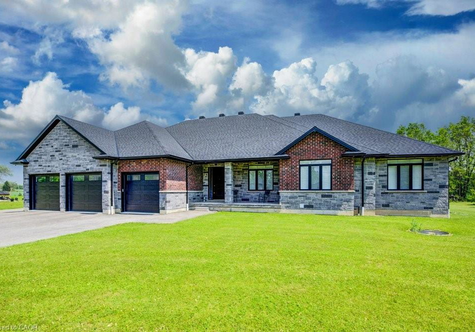 1211-woodburn-road-binbrook-ontario-40796338