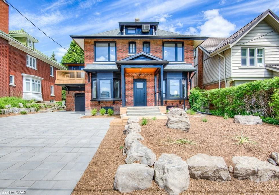 16-wellington-street-n-kitchener-ontario-40796356