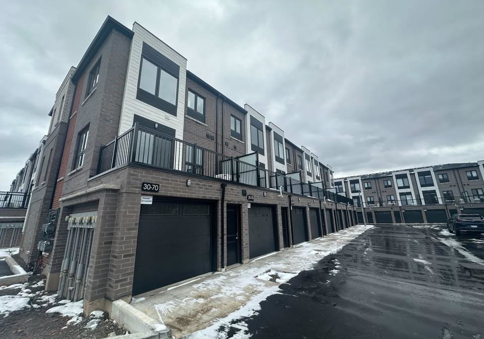 70-kenesky-drive-hamilton-ontario-40796366