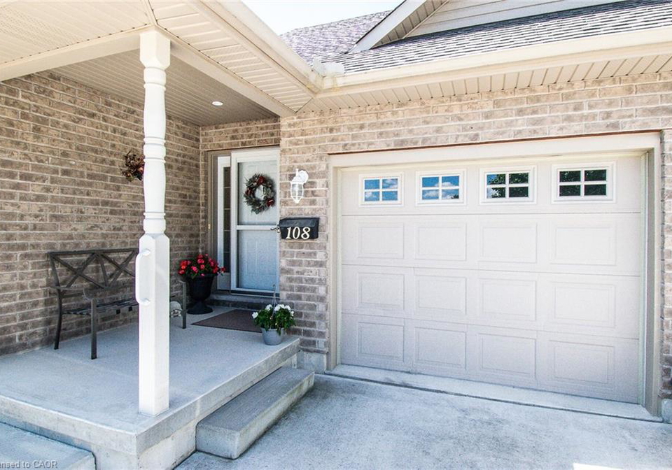 108-forest-street-e-dunnville-ontario-40796378