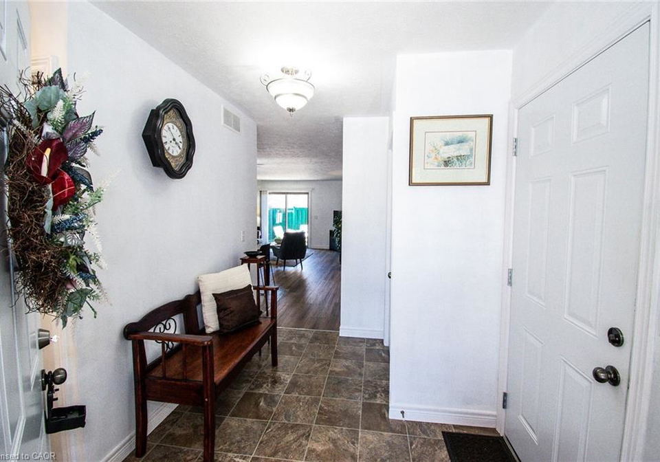 108-forest-street-e-dunnville-ontario-40796378