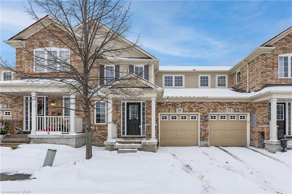 19-blackbird-circle-cambridge-ontario-40796479